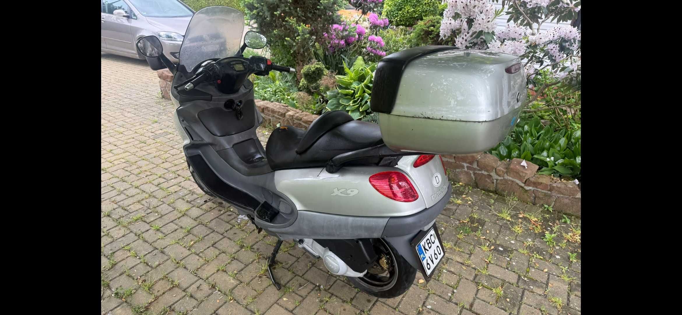 Skuter Piaggio x9 125cm.