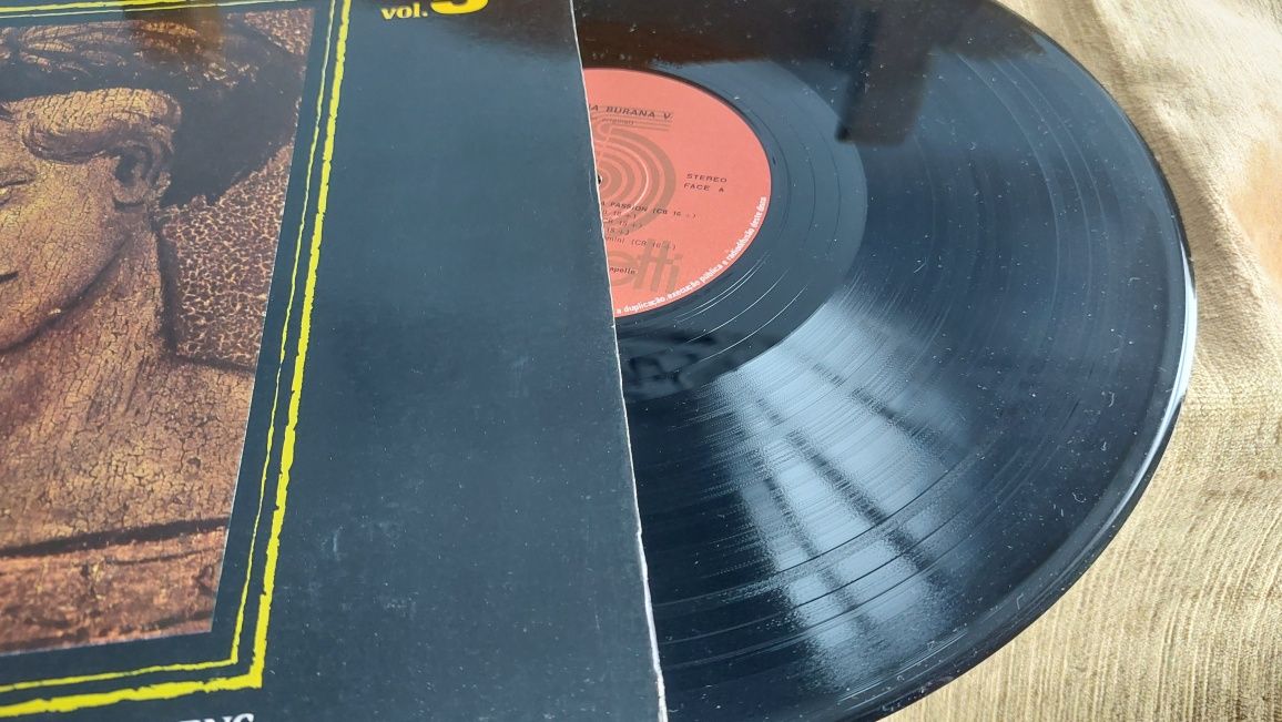Carmina Burana 5 Discos Lp Vinil 
5 Discos Lp Gatfold