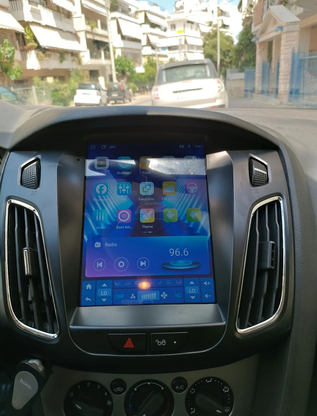 Rádio Android 12 com GPS Ford Focus MK3 Tipo Tesla (Novo)