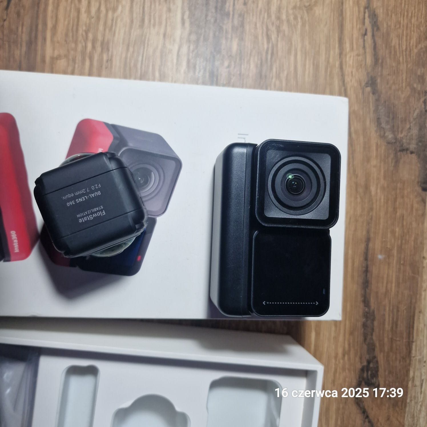 Kamerka Insta360 one r Twin edition uszkodzona