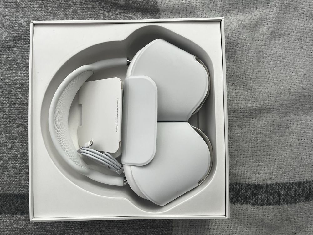 AirPods Max nowe