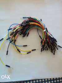 Conjunto de fios para fazer ligações em breadboard ou arduino nsr