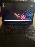 Laptop gamingowy asus rog strix gl503