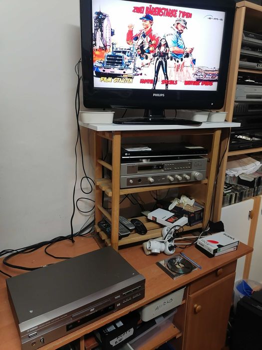 Odtwarzacz CD/DVD Yamaha DVD-S795