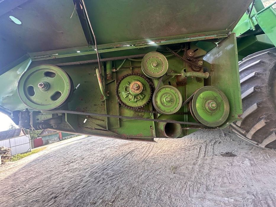 Продам жатку зернову.