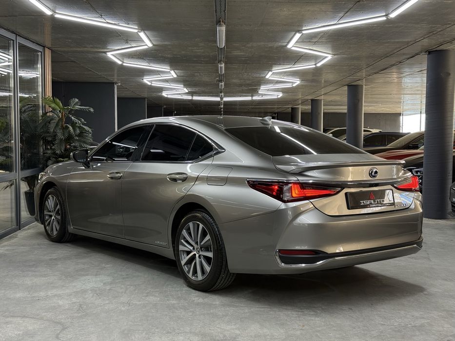 Lexus ES300 Hybrid