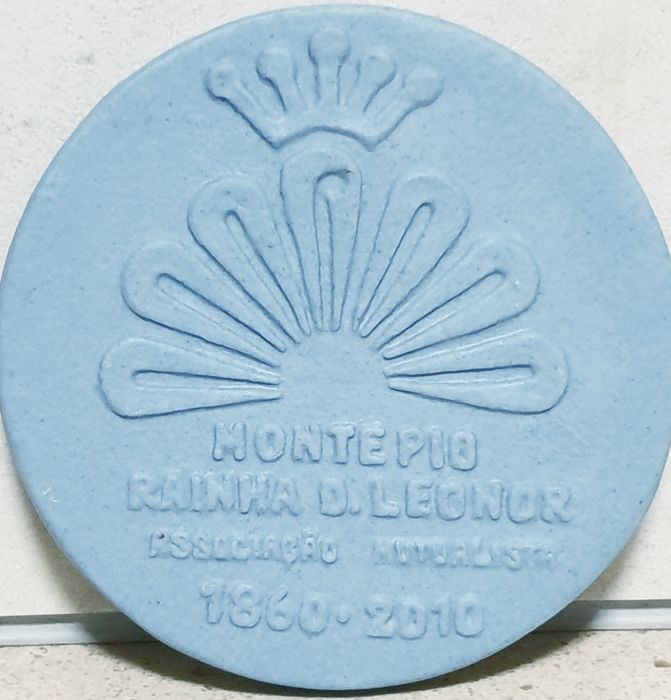 Rara medalha comemorativa Montepio em faianca Herculano Elias