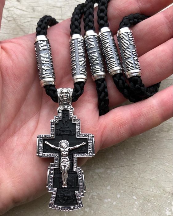 Хрест натільний, срібло, в комплекті із шнуром і вставками