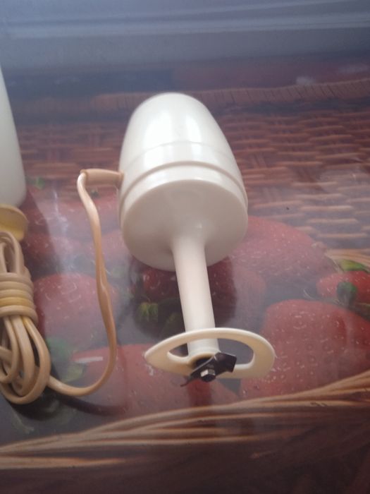 Продам міксер ..