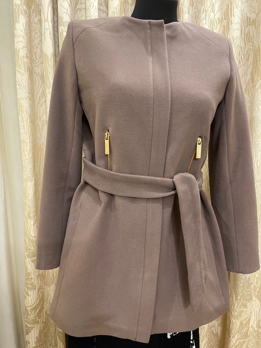 Кашемірове пальто.