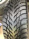Зима 4 шт 235/55/20 Nokian Hakkapeliitta R 3 SUV .