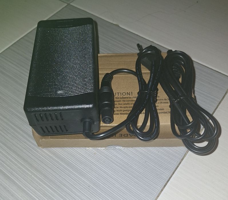 Carregador zt3/xiaomi mi4 plus/max