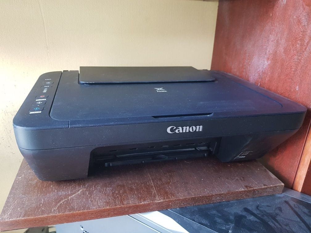 Продам принтер МФУ  Canon e464