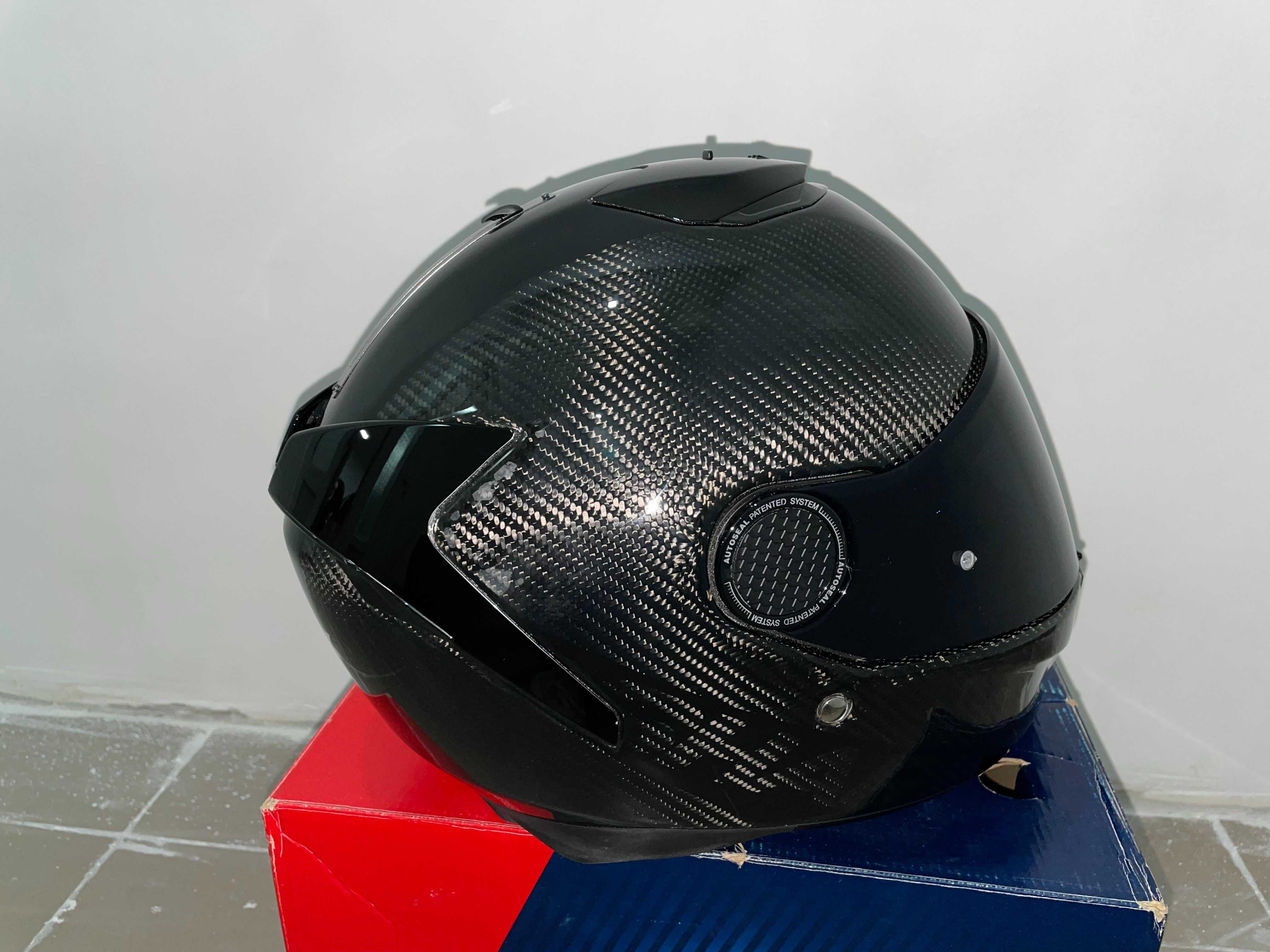 Шолом, шлем Shark,Agv,Shoei Spartan Carbon