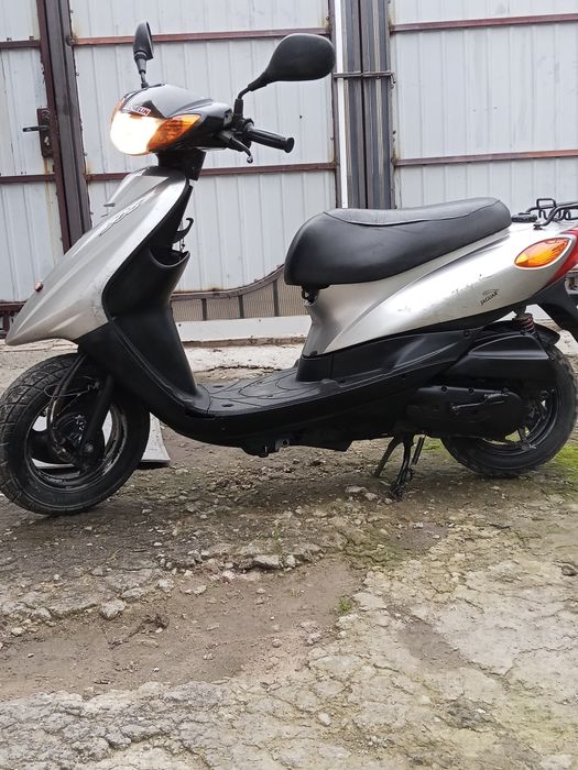Продам скутер Ямаха Джог инжектор