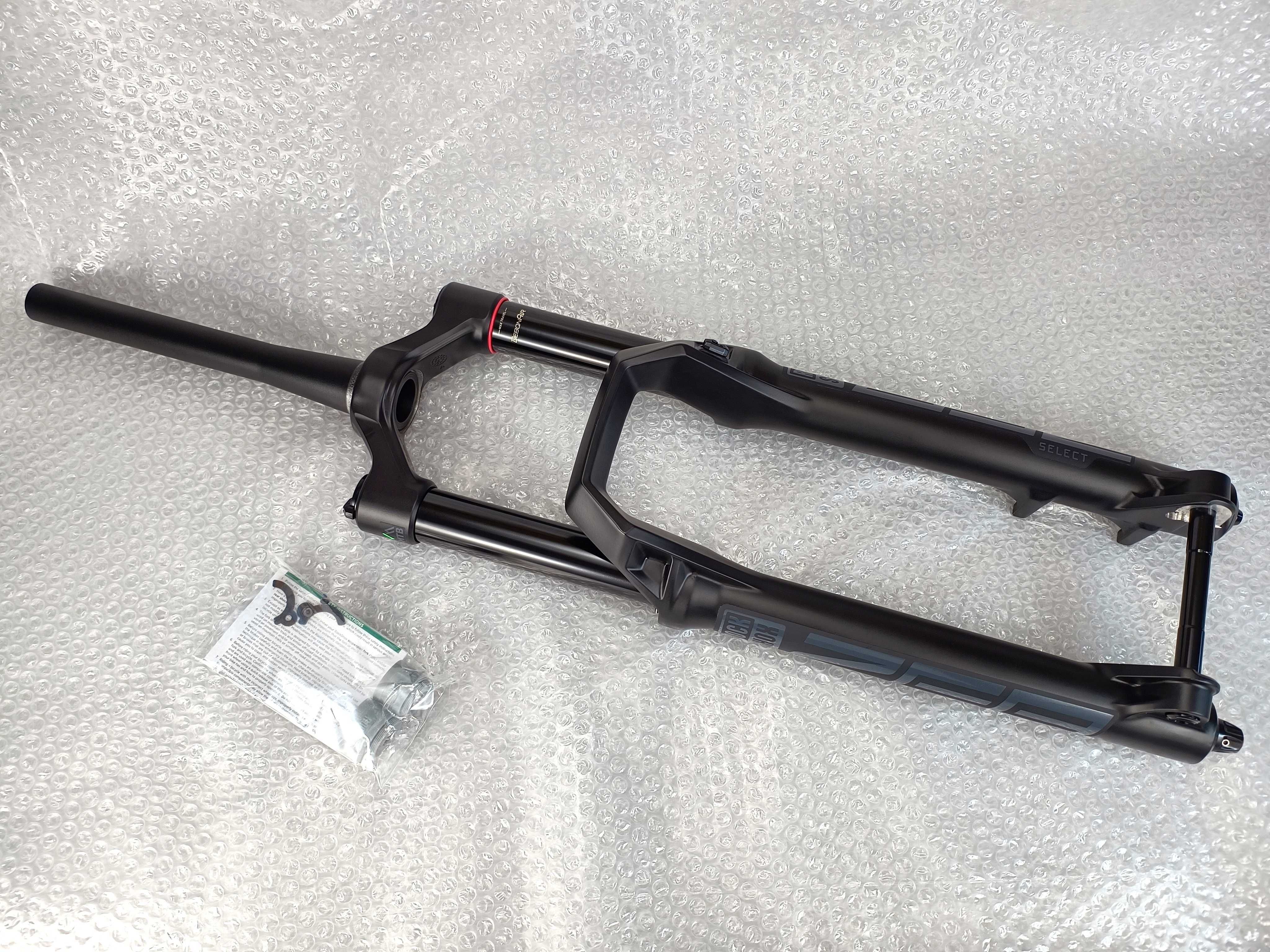 Вилка Rock Shox ZEB Select / Ultimate RC2