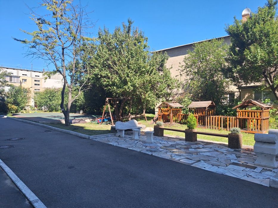 3-кімнатна 108 м УКОМПЛЕКТОВАНА меблями та технікою на К.шляху 1Д