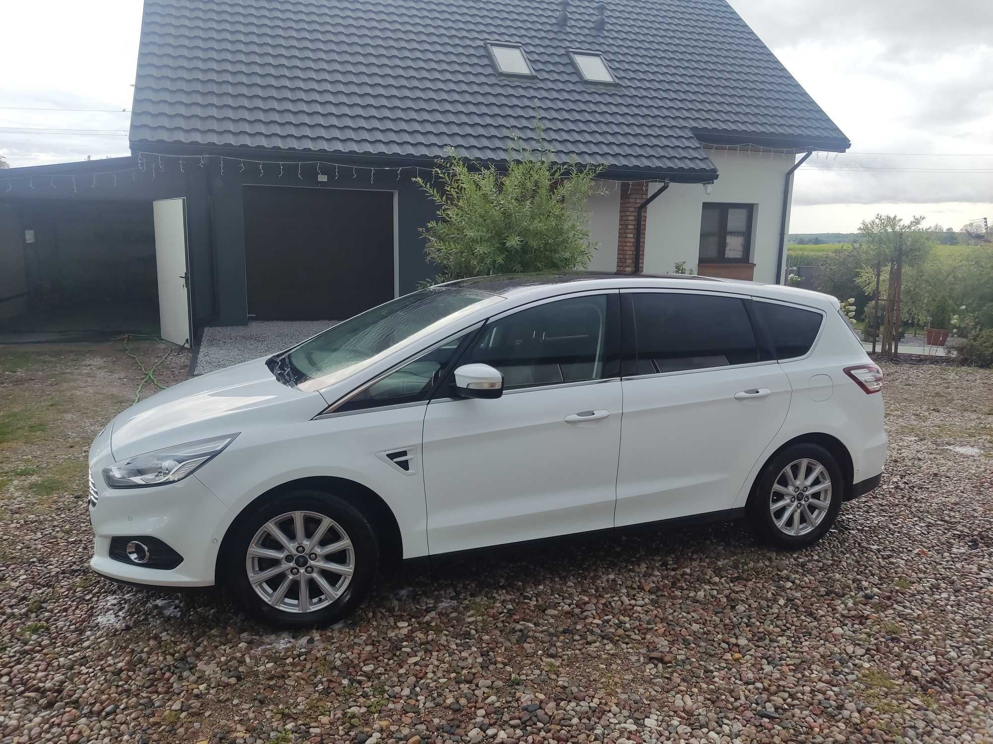 Ford S-Max 2.0 TDCi Titanium