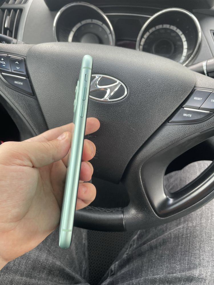 Iphone 11 128Gb АКБ100%