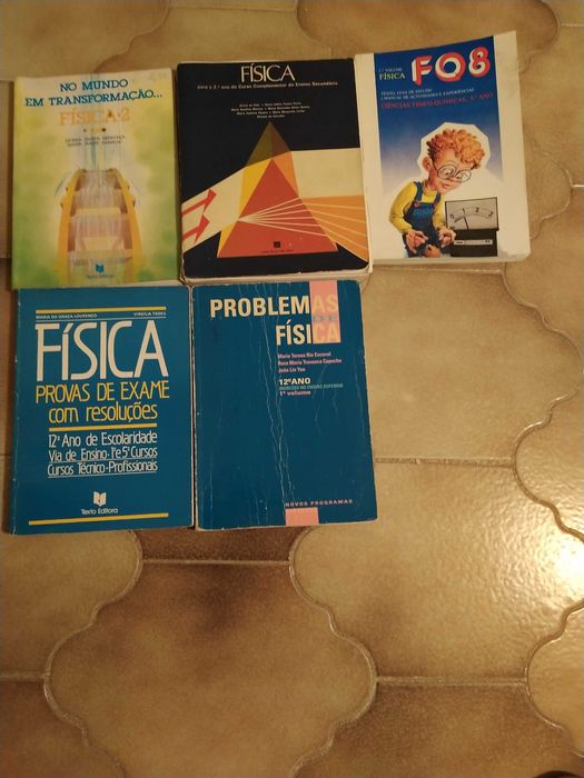 Livros universitários