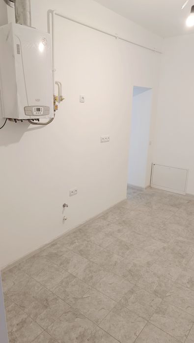 Продається 3 км квартира з капітальним ремонтом в центрі