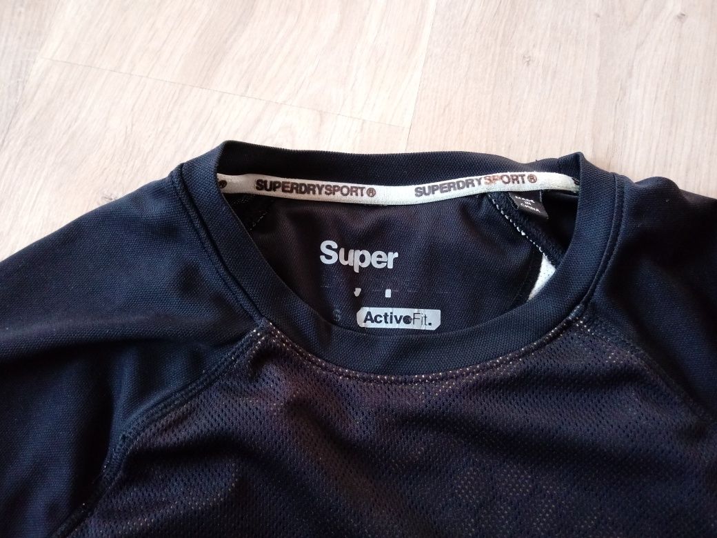 Superdry ActiveFit koszulka sportowa oddychająca z Japonii r. S