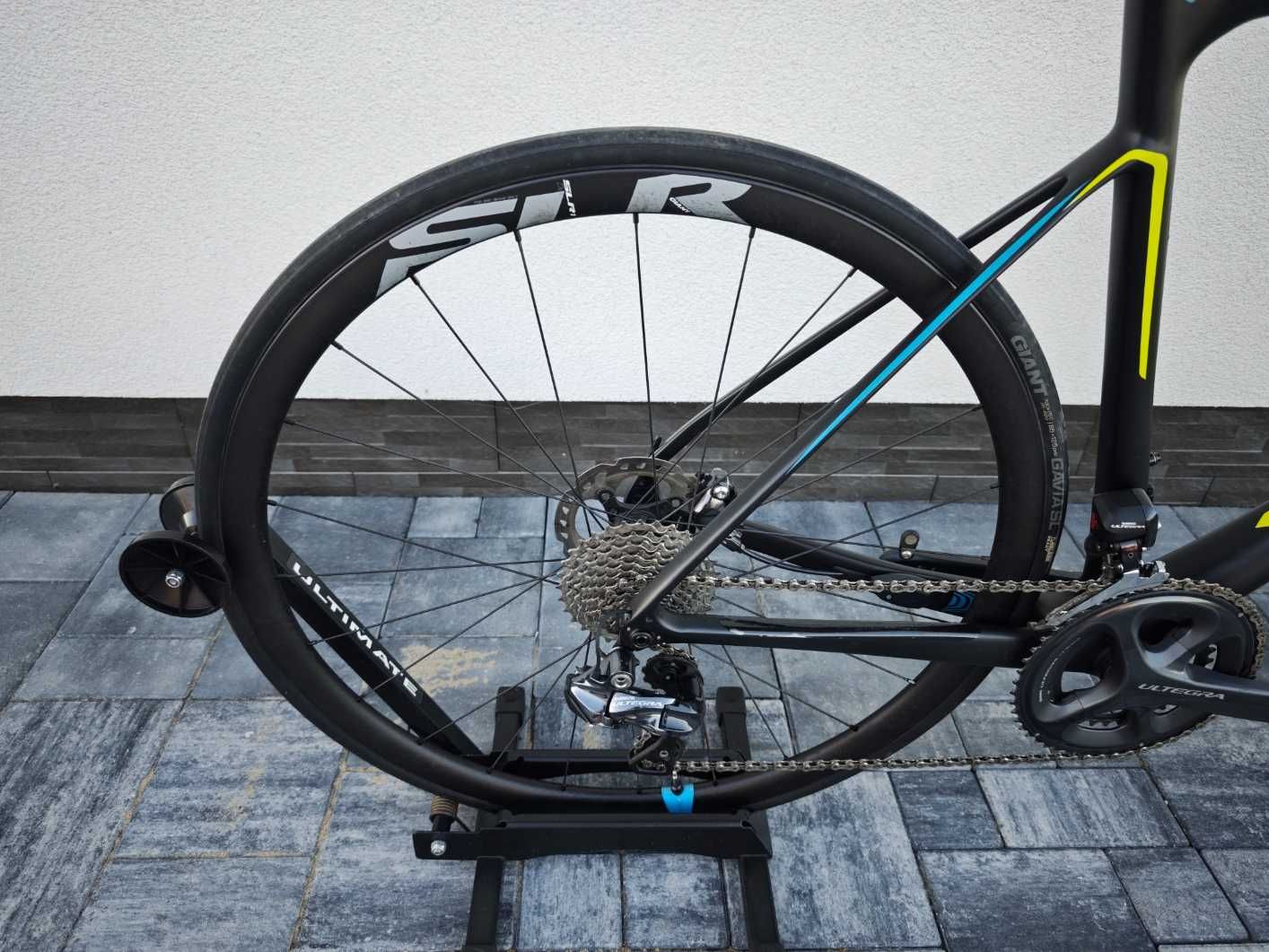 Giant Defy Advanced Pro 0 Shimano Ultegra Di2 Karbon koła "L"