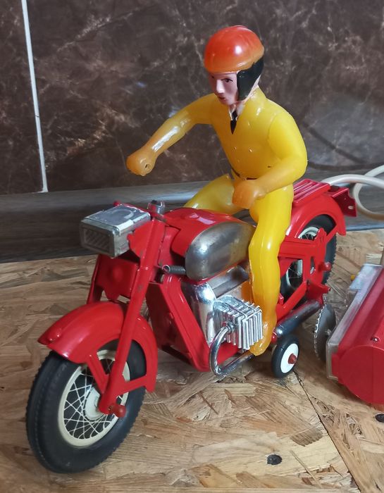 Мотоциклист мотоцикліст мотоцикл ссср іграшка