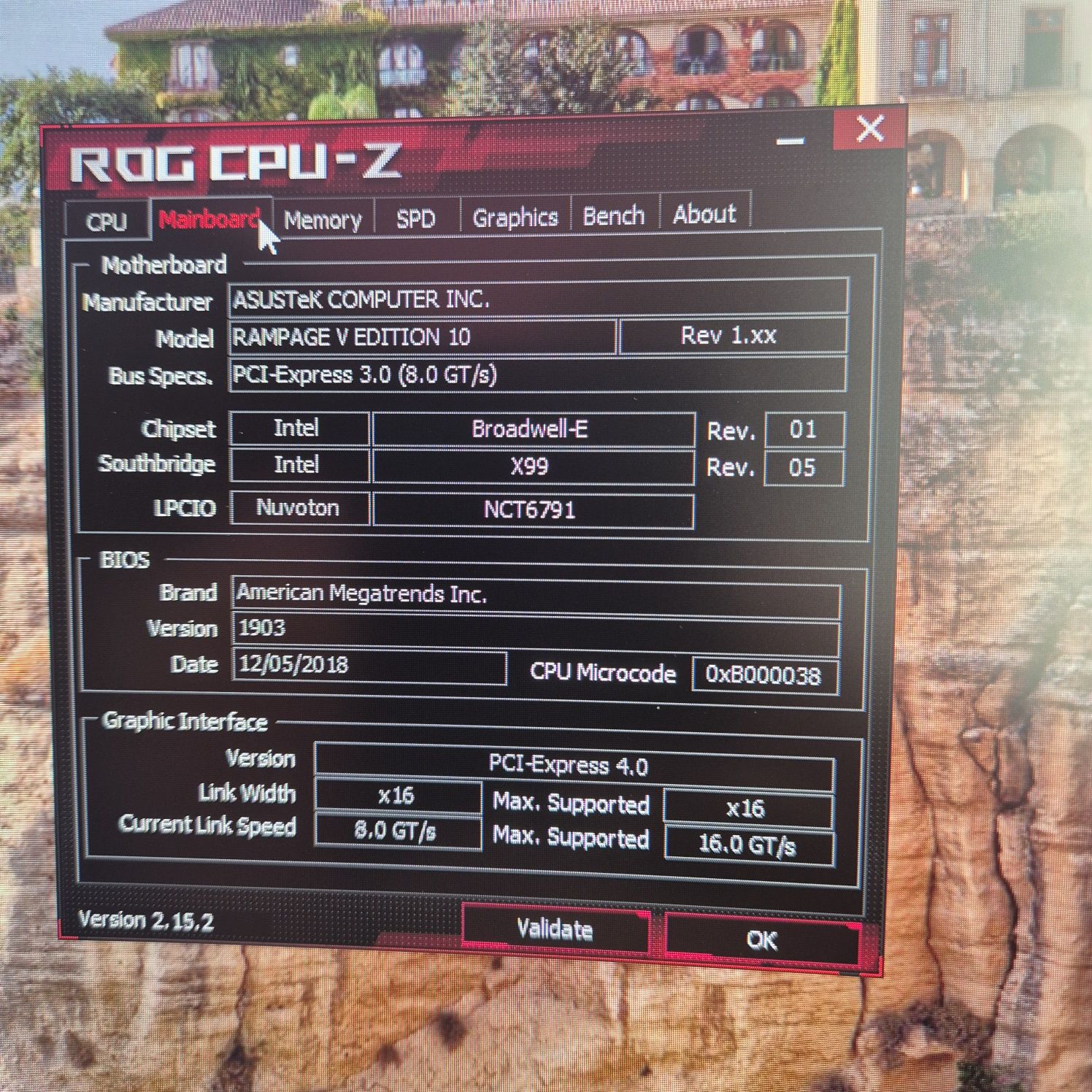 Asus ROG Rampage V edition 10 + i7-6850K