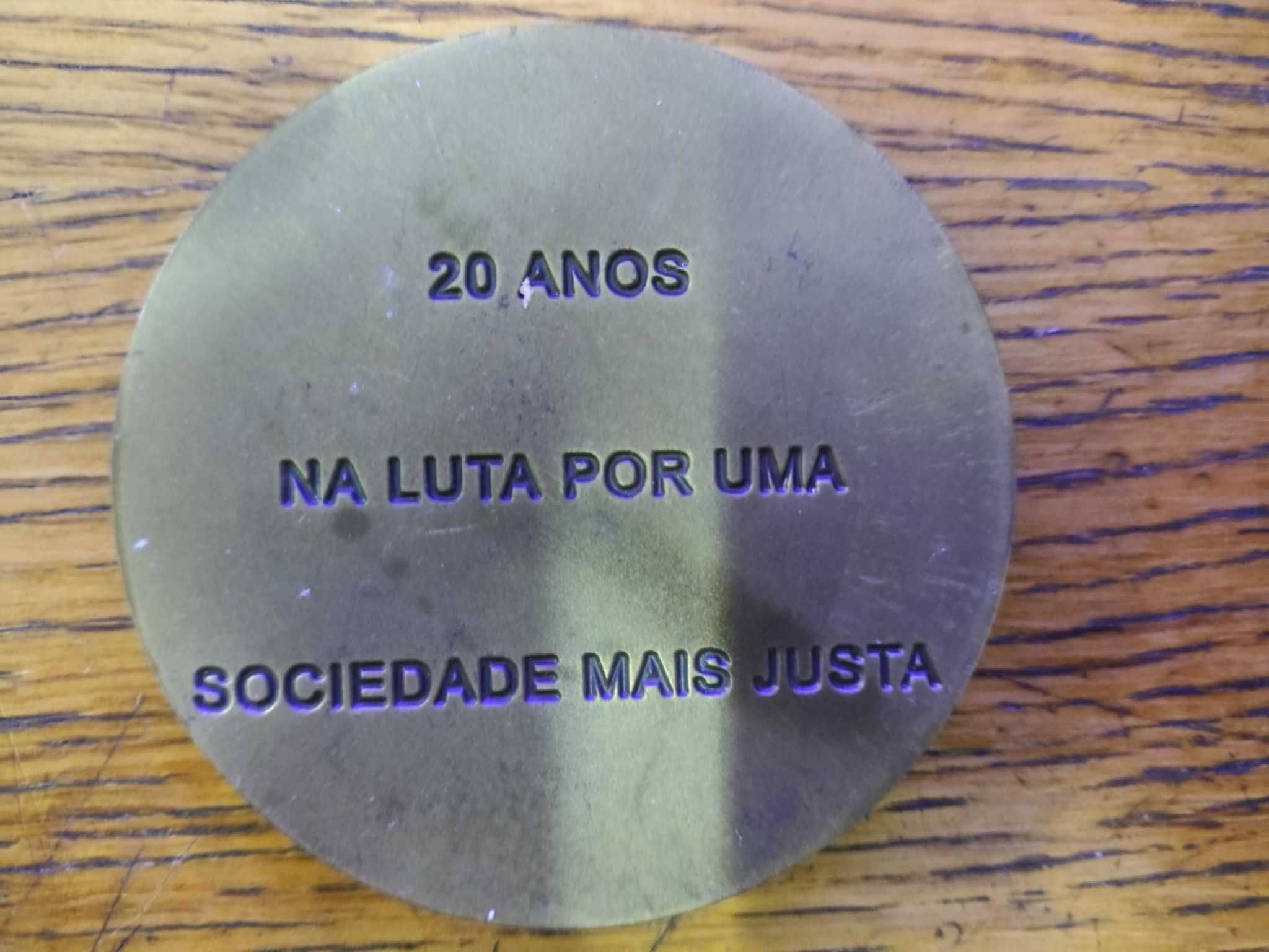 Medalha bronze comemorativa do 20ºanos do STML 1997