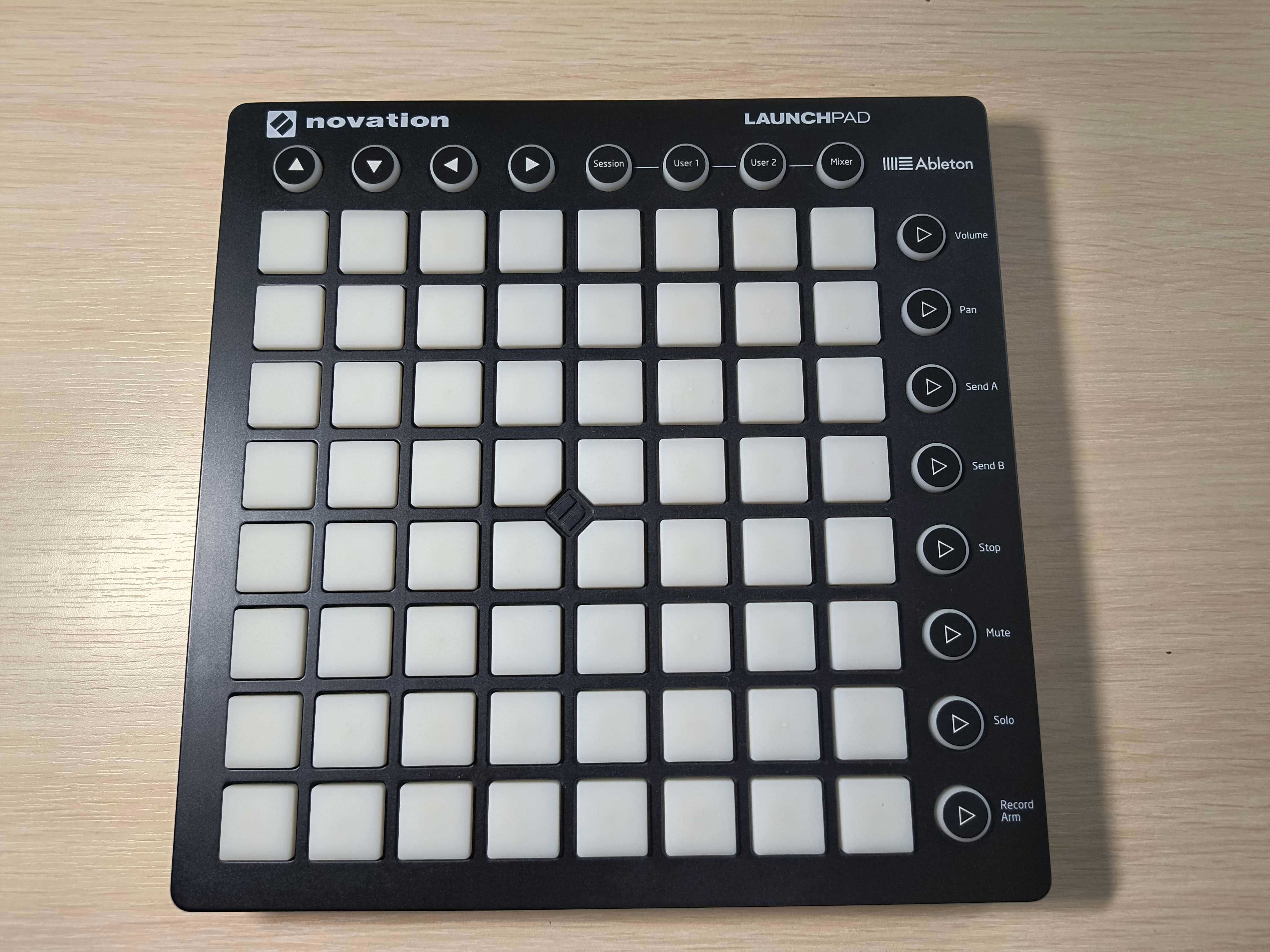 Launchpad MK2 novation