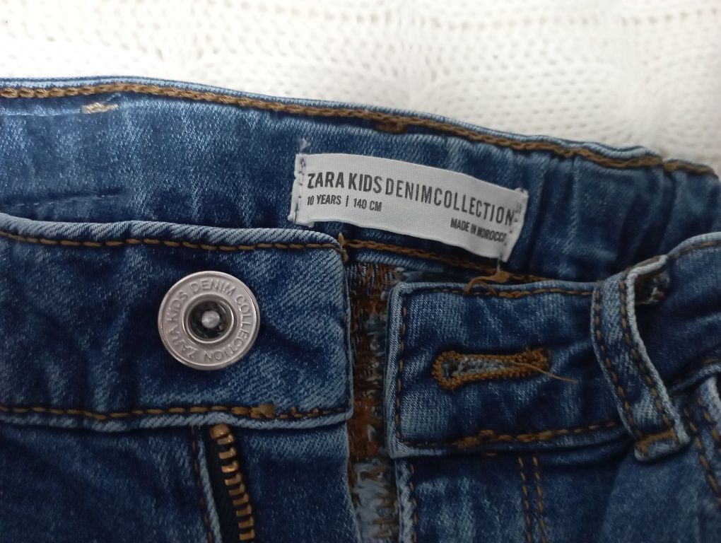 Spodnie jeansowe Zara 140