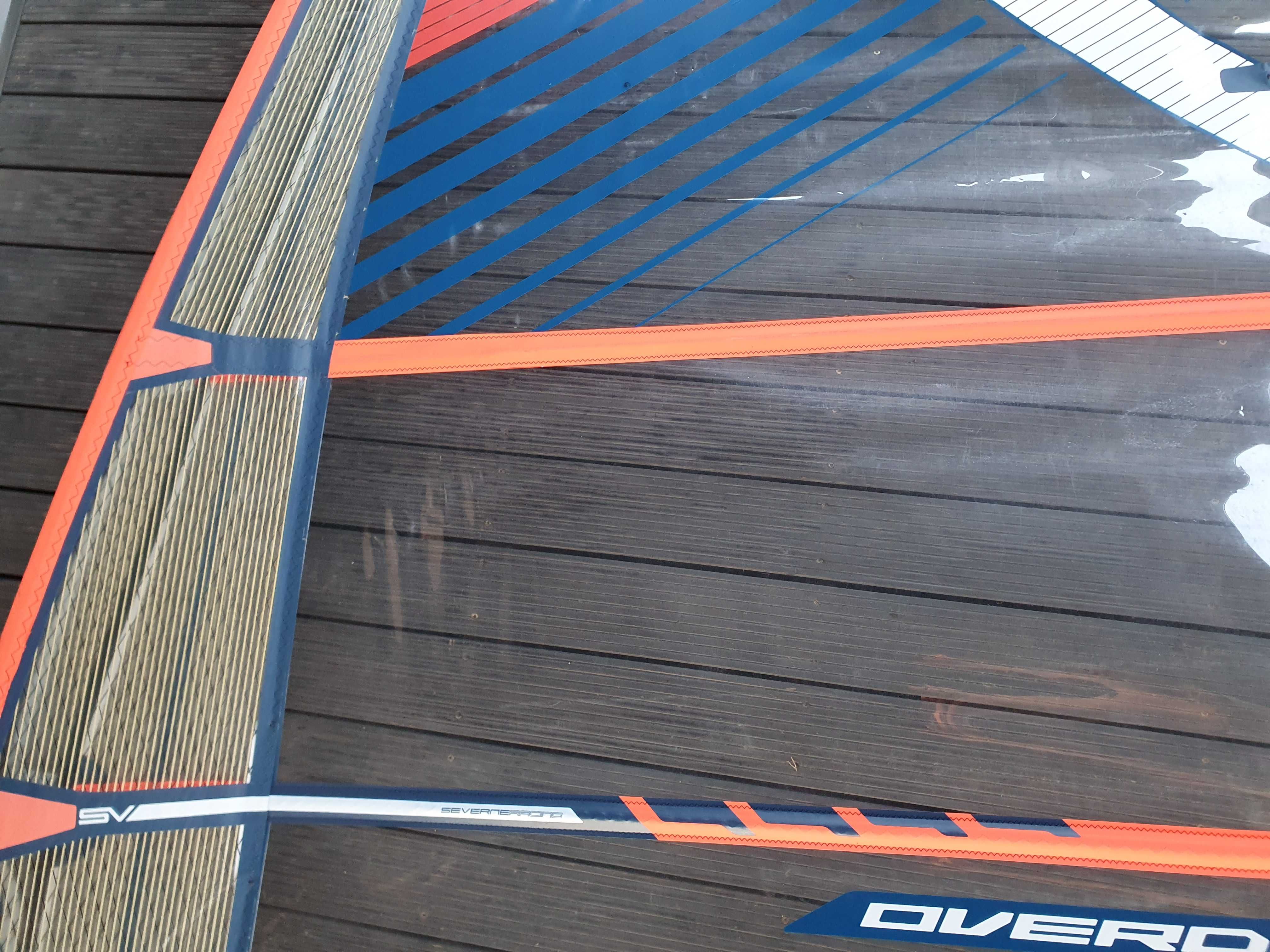 Trzy kamberowy żagiel windsurfingowy Severne Overdrive M1  7,0
