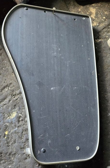 Stolik półka na konsole Bus Sprinter Master Ducato