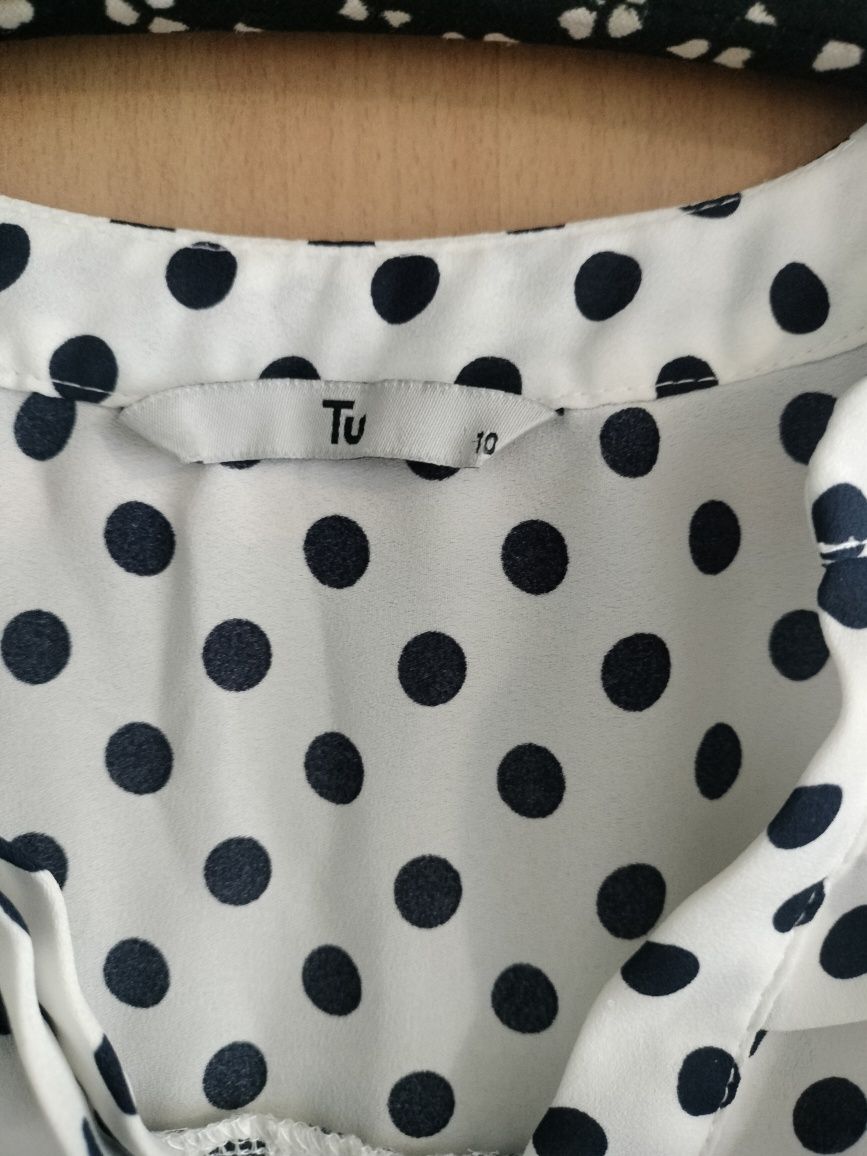 Elegancka przewiewna bluzeczka L