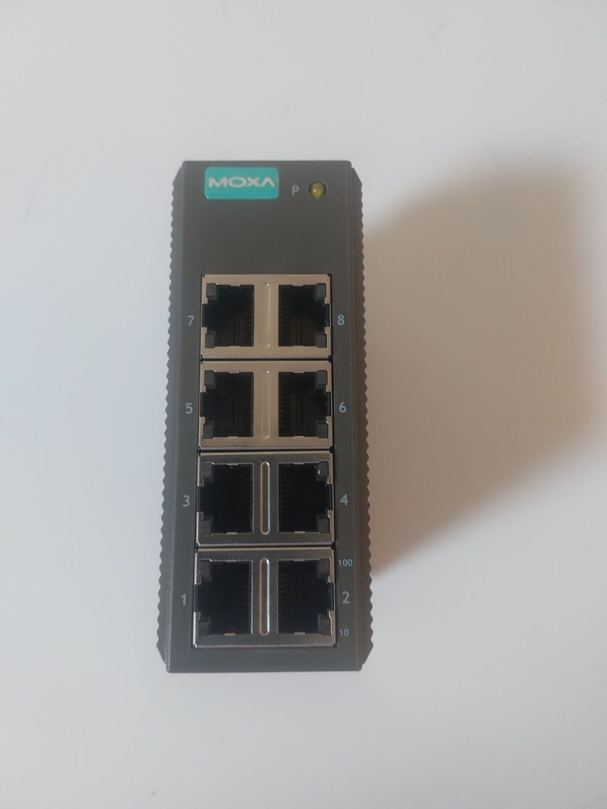 Moxa EDS-208 — Коммутатор неуправляемый L2 Fast Ethernet.В наличии 4шт