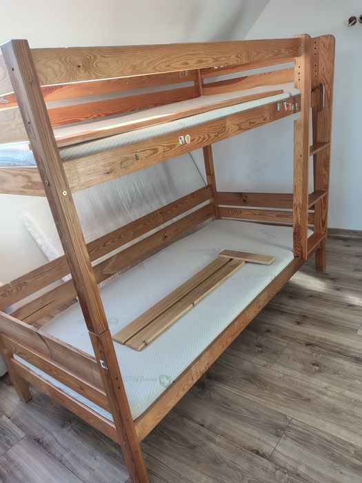 Łóżko piętrowe sprzedam