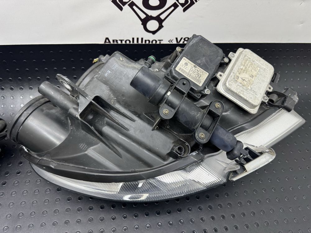 Фари Skoda Superb 2 Шкода Суперб Фара адаптивні Bi-Xenon