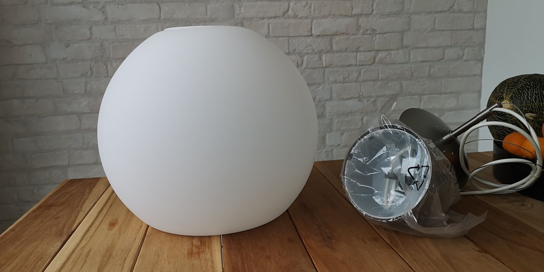 Candeeiro Ikea Minut, globo bola esfera