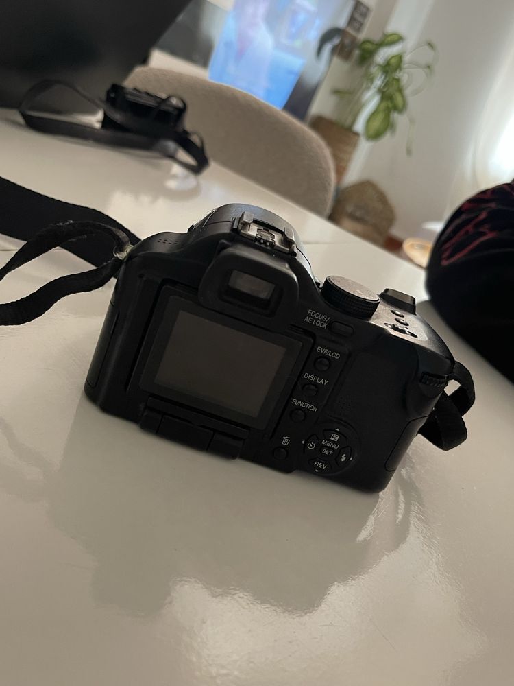 Panasonic Lumix DCM FZ50