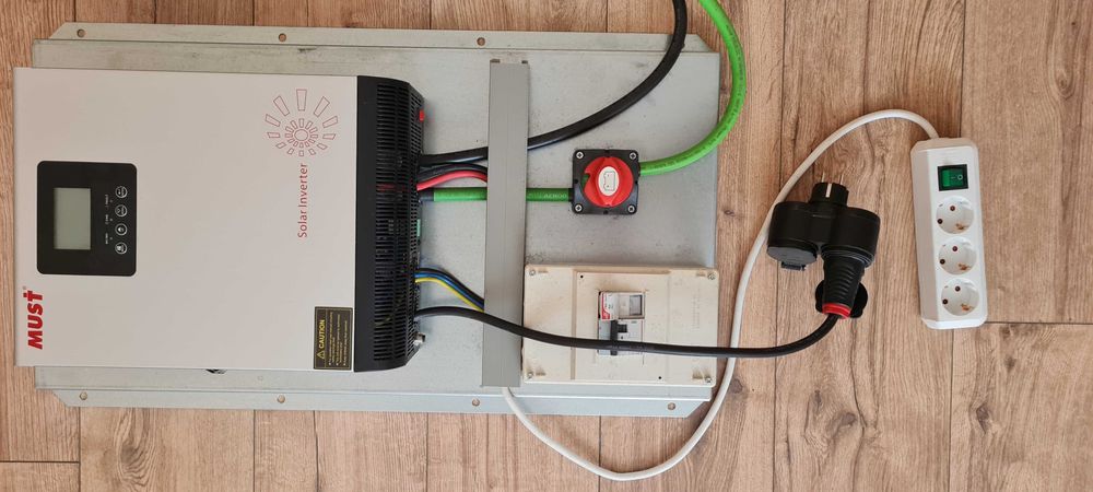 Інвертор Must PV18-3024 VMPK 3 кВт, Аккумулятор MW POWER 12V 100Ah