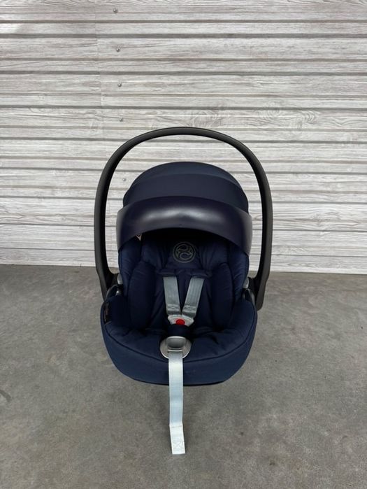 Автокрісло cybex з базою isofix