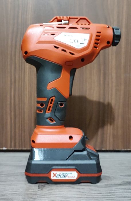 Adapter YATO 18V na baterie Parkside X20V Team