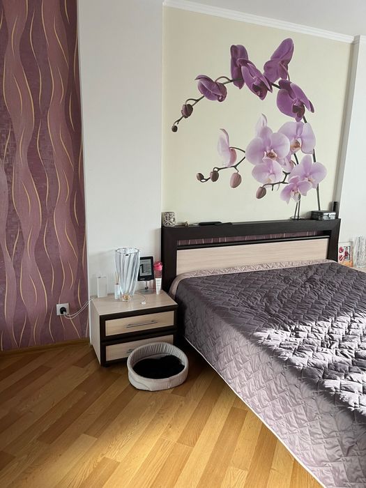 Продається 3-кімнатна квартира з індивідуальним опаленням біля АТБ