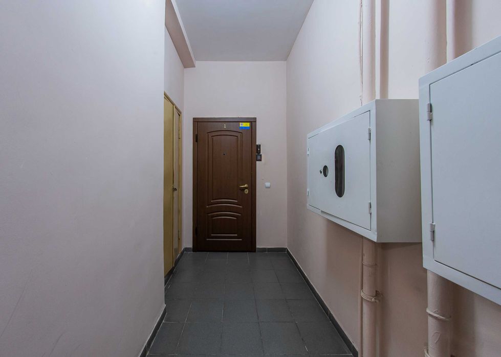 Офіс 145м2 м.Мінська від власника. Левка Лук'яненка 21.