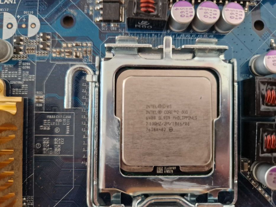 Bundle Intel Core 2 Duo 2.13 GHz + board Gigabyte GA-965P-DS3 LGA775