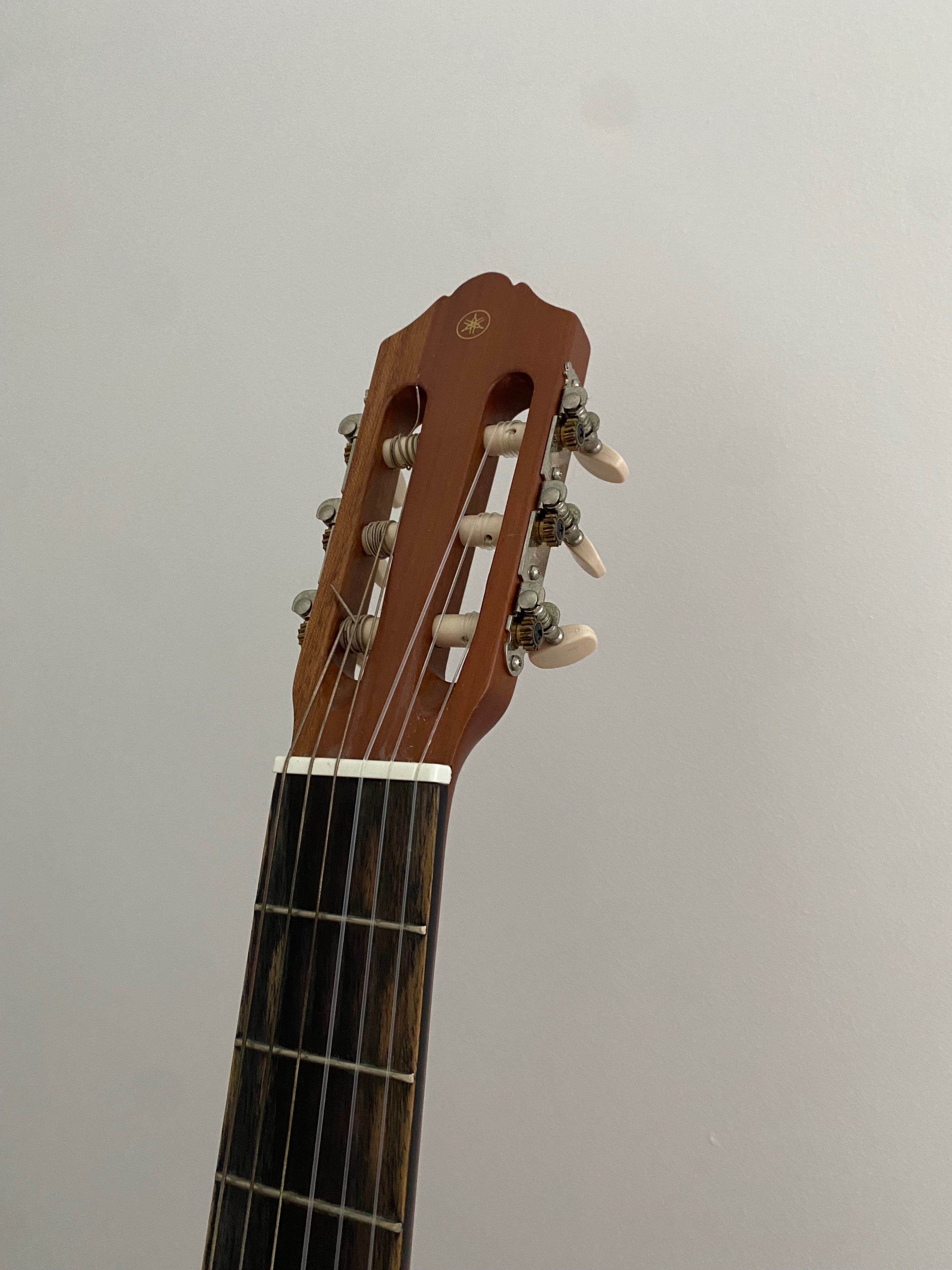 Gitara YAMAHA C30M