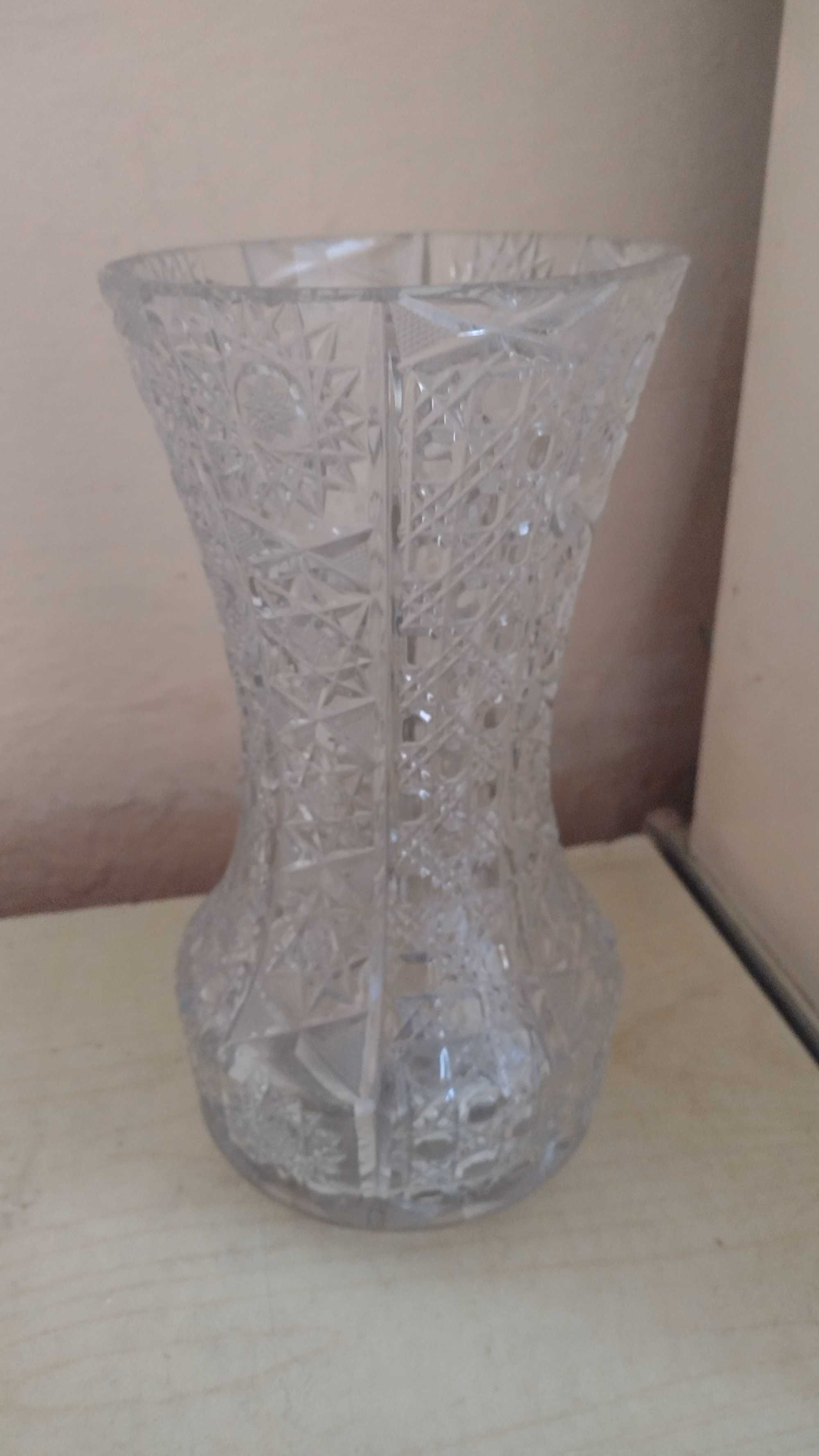 Piękny wazon kryształowy PRL