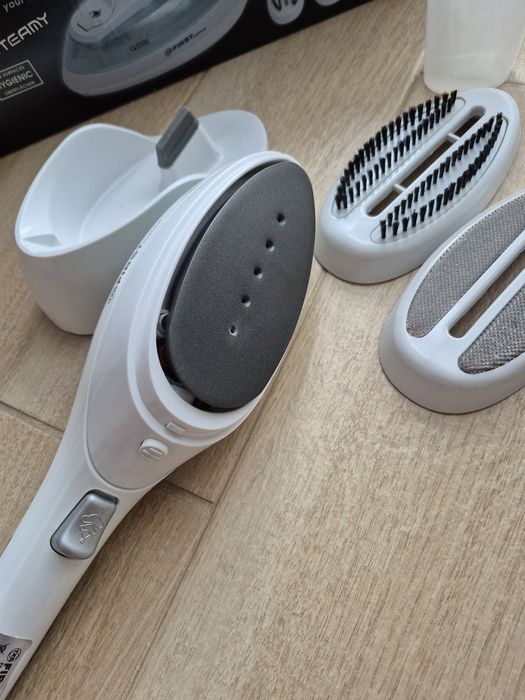 Ручний відпарювач-праска (Австрія)