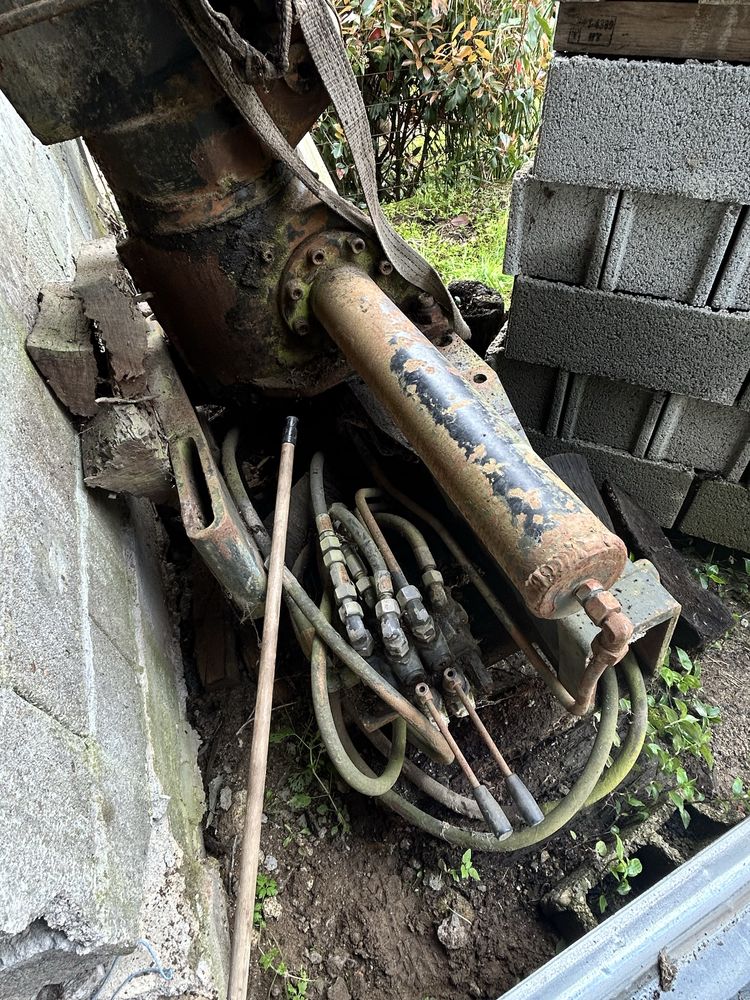 Grua Marca Valart (Negociável)